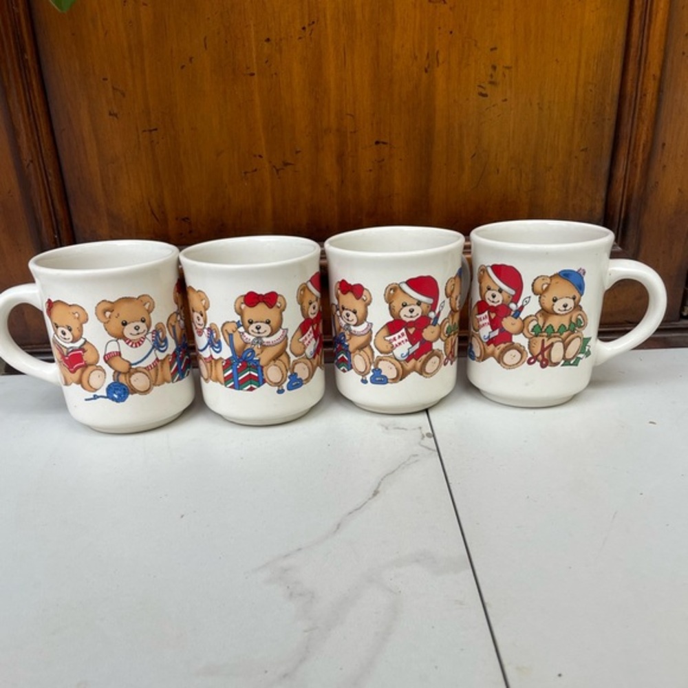 Vintage Lozapenco Chile “Christmas Teddy Bears” Coffee Mug